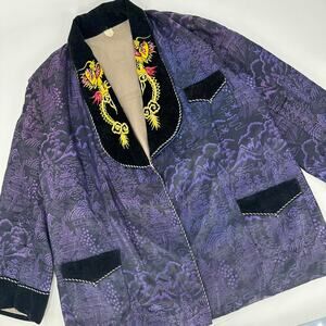 Beautiful 1950s Silk Japanese Cigar coat purple etched dragon embroidered sz M